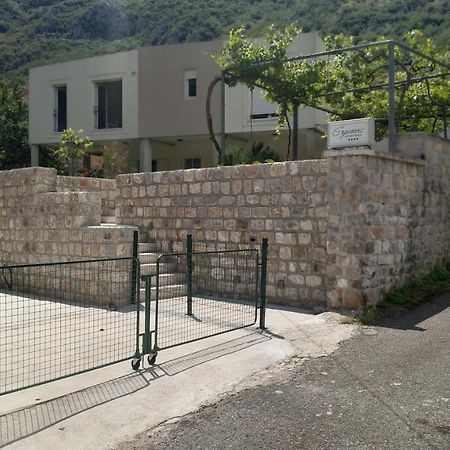 Apartments Grgurevic Kotor Kültér fotó